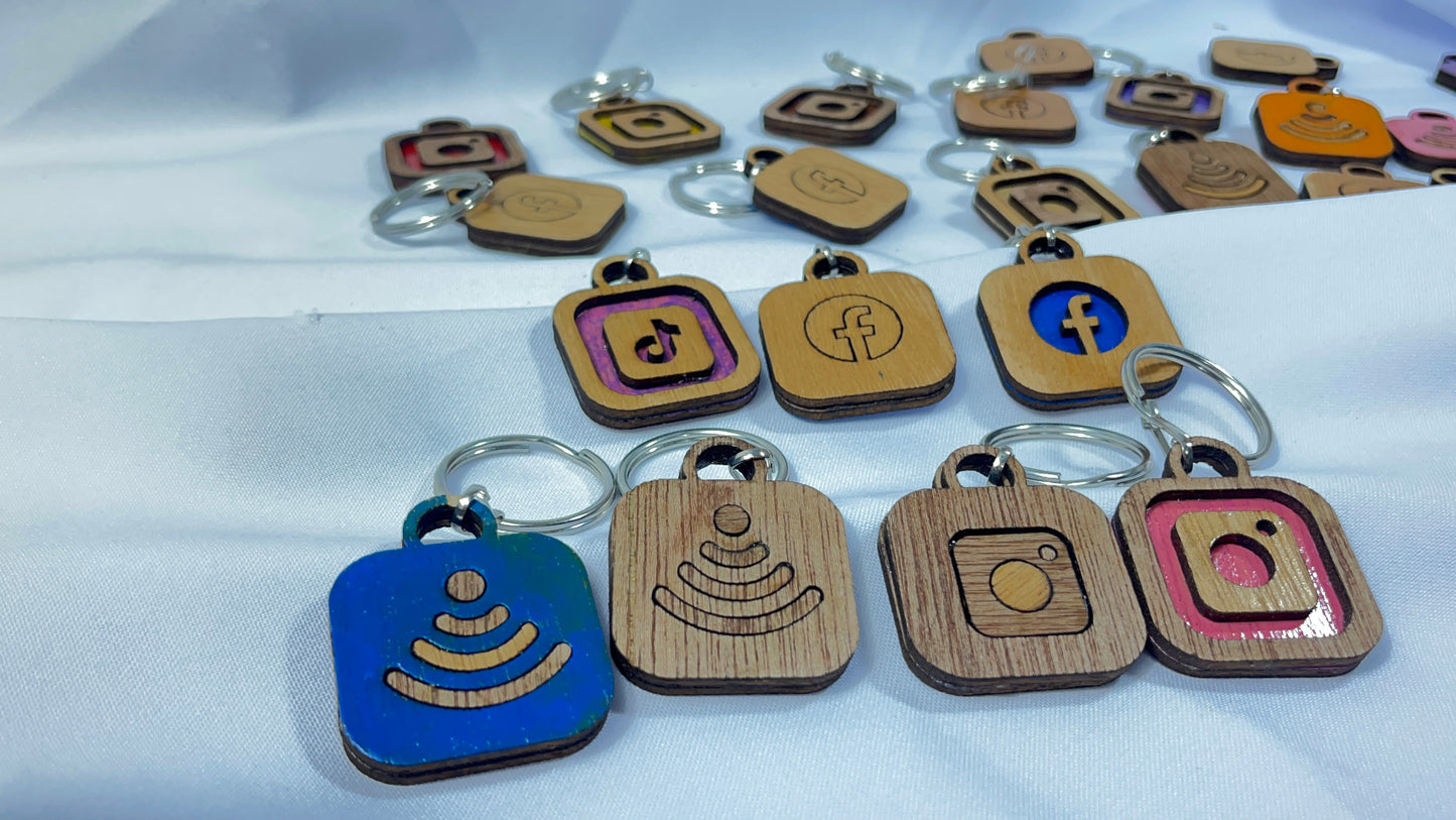 🔑Keychain WOOD